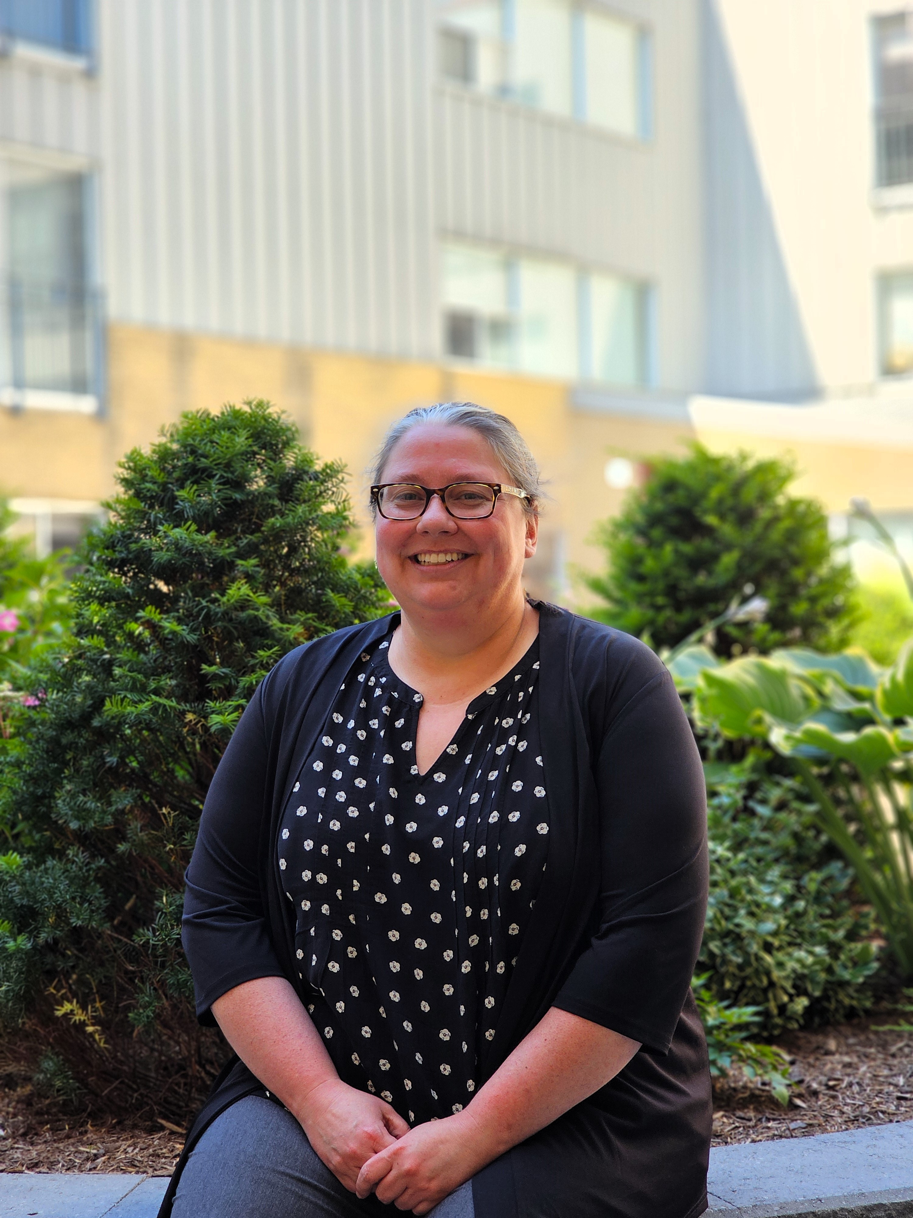 Jennifer Glover 2.jpg